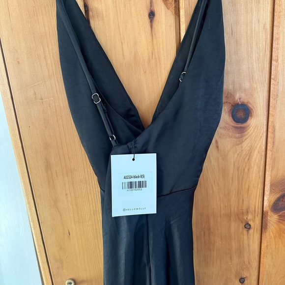 New with tags, never worn - Picture 5 of 6